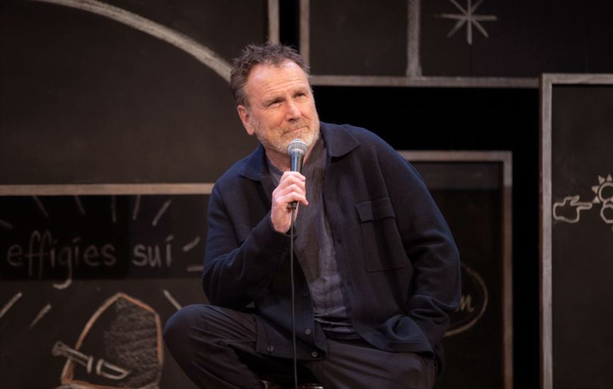 Colin Quinn: Small Talk